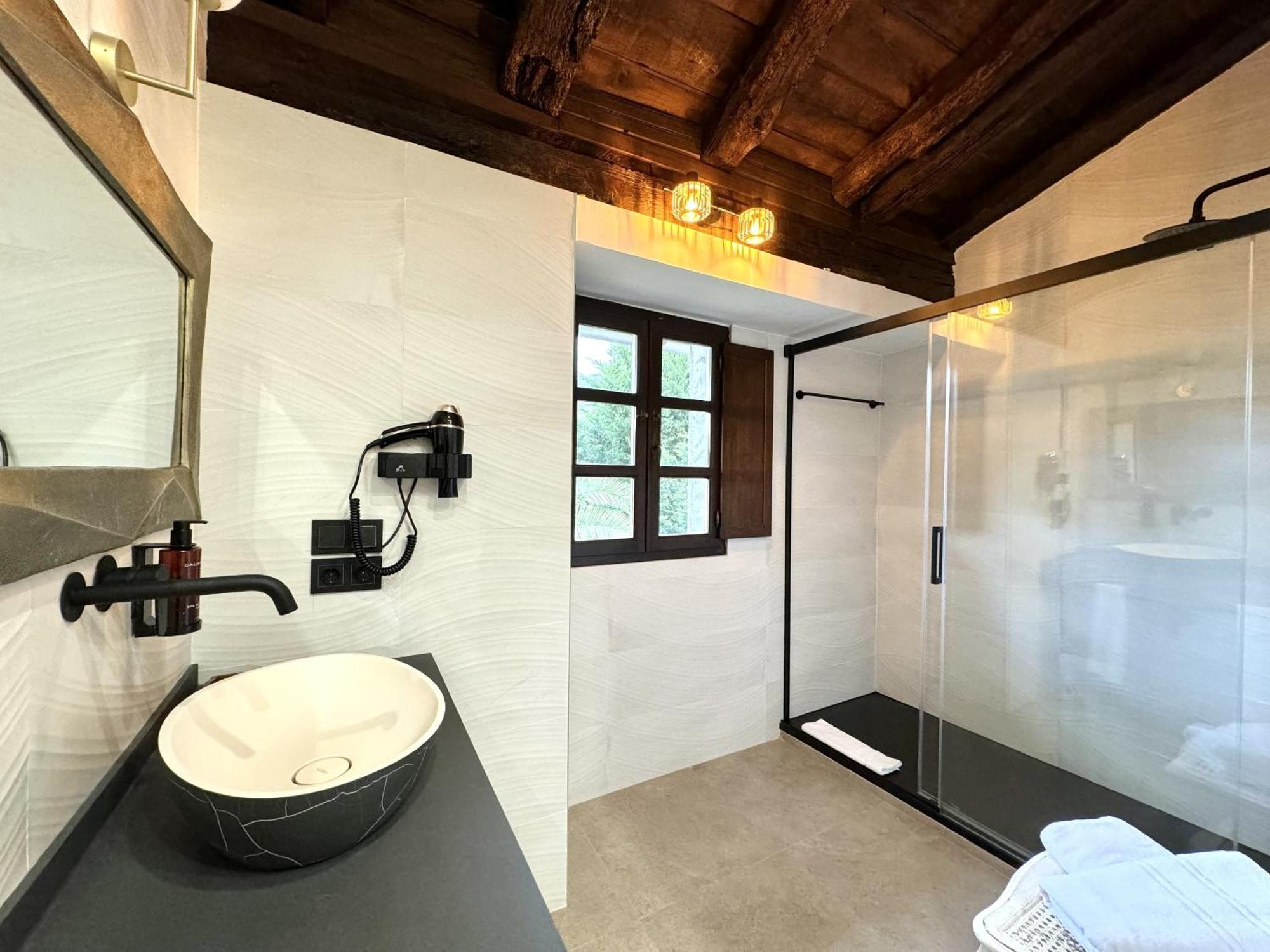 Akla Hotel Palacio Torre De Ruesga Calseca 部屋 写真